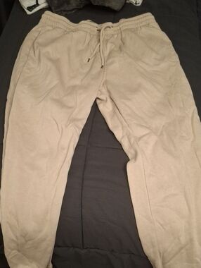 H&M Men's Light Beige Drawstring Joggers